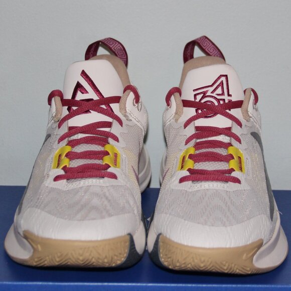 Nike Giannis Immortality 2 Basketball Mens 7 Womens 8.5 Sail Rattan main image 6